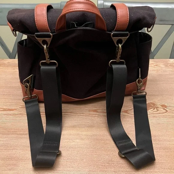 BODOMINT BLACK ORIGINAL DIAPER BAG & STROLLER HOOKS